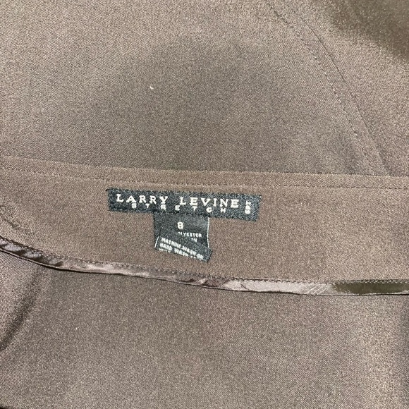 Larry Levine washable stretch Elegant brown Maxi Skirt size 8 - Picture 4 of 4